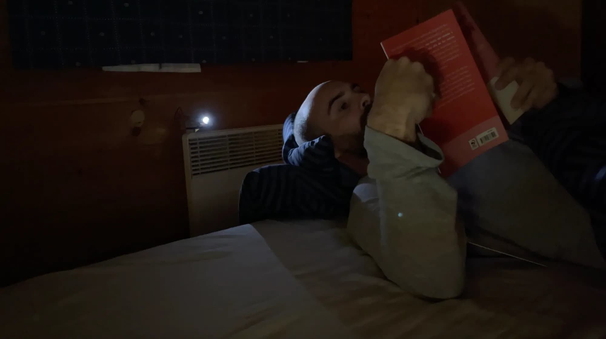 Generate light with fIRlight